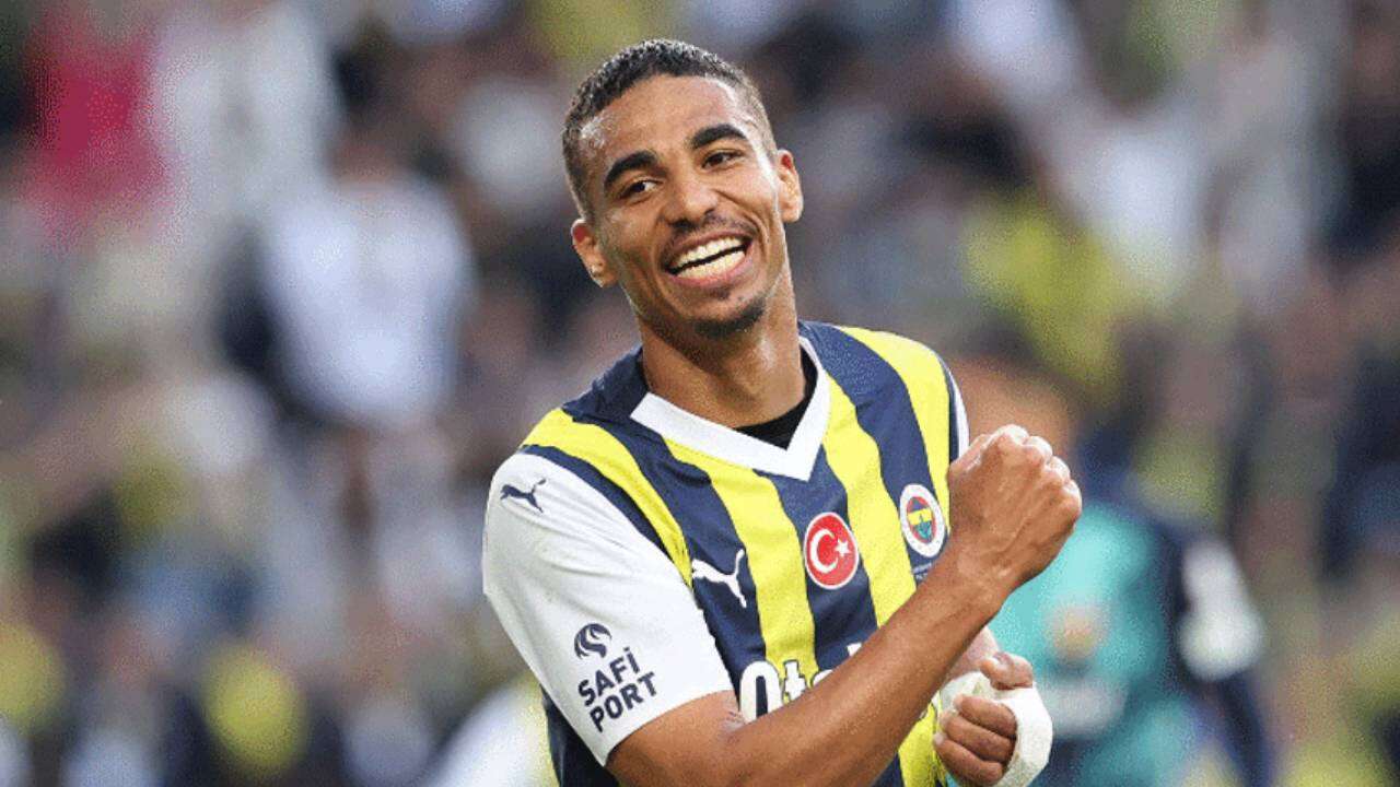 Kadıköy'de gizli ajan Djiku: 12 milyon euroluk yıldızı Fenerbahçe'ye o getirdi, İsmail Kartal bile şaşkın! 2